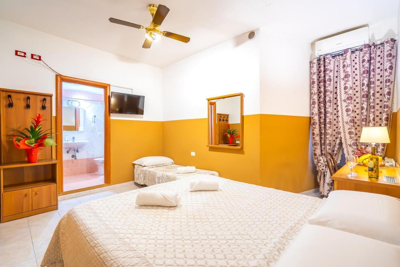 Booking Inn Rome Center Exteriör bild